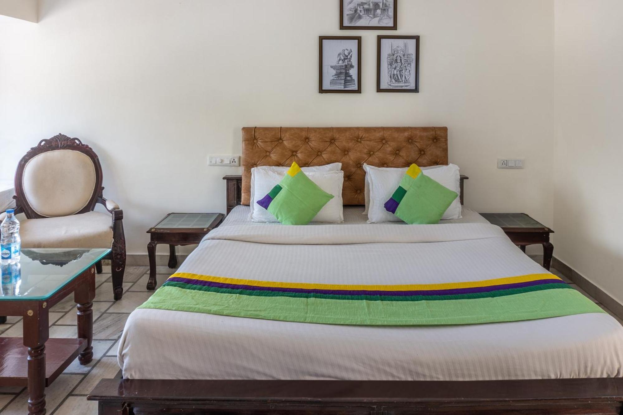 קומבלגרה Treebo Kumbhal Castle, 2 Km From Kumbalgarh Fort מראה חיצוני תמונה